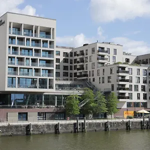 Jufa Hafencity Отель Гамбург